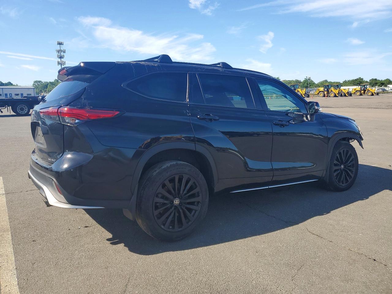 2023 TOYOTA HIGHLANDER XSE — снимка 3