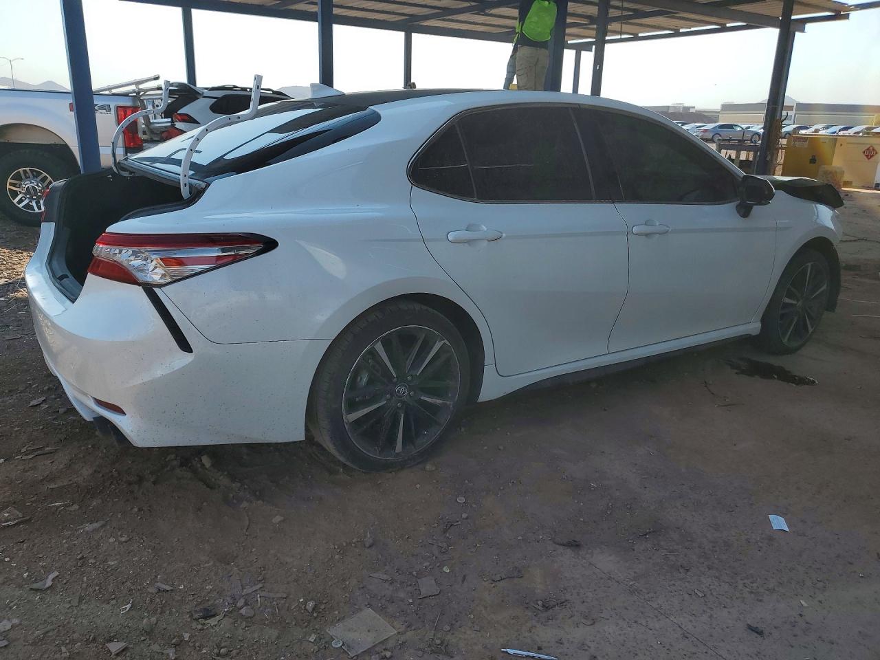 2019 TOYOTA CAMRY — снимка 3