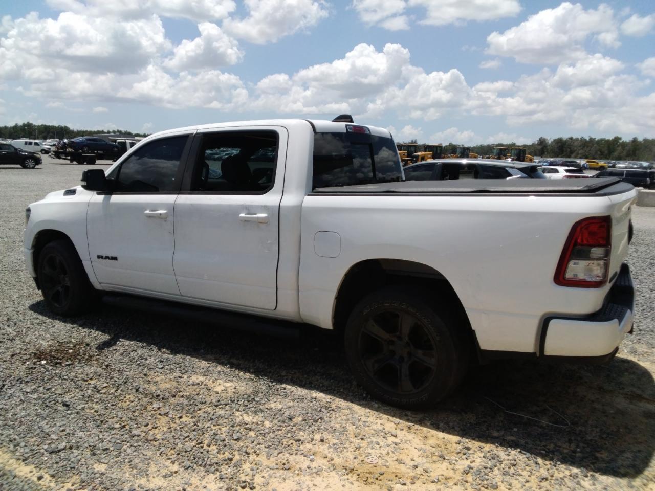 2022 RAM 1500 BIG HORN — снимка 2