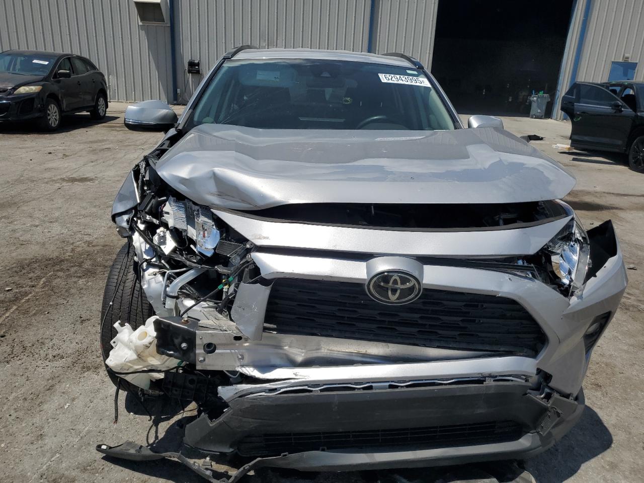 2021 TOYOTA RAV4 XLE — снимка 5