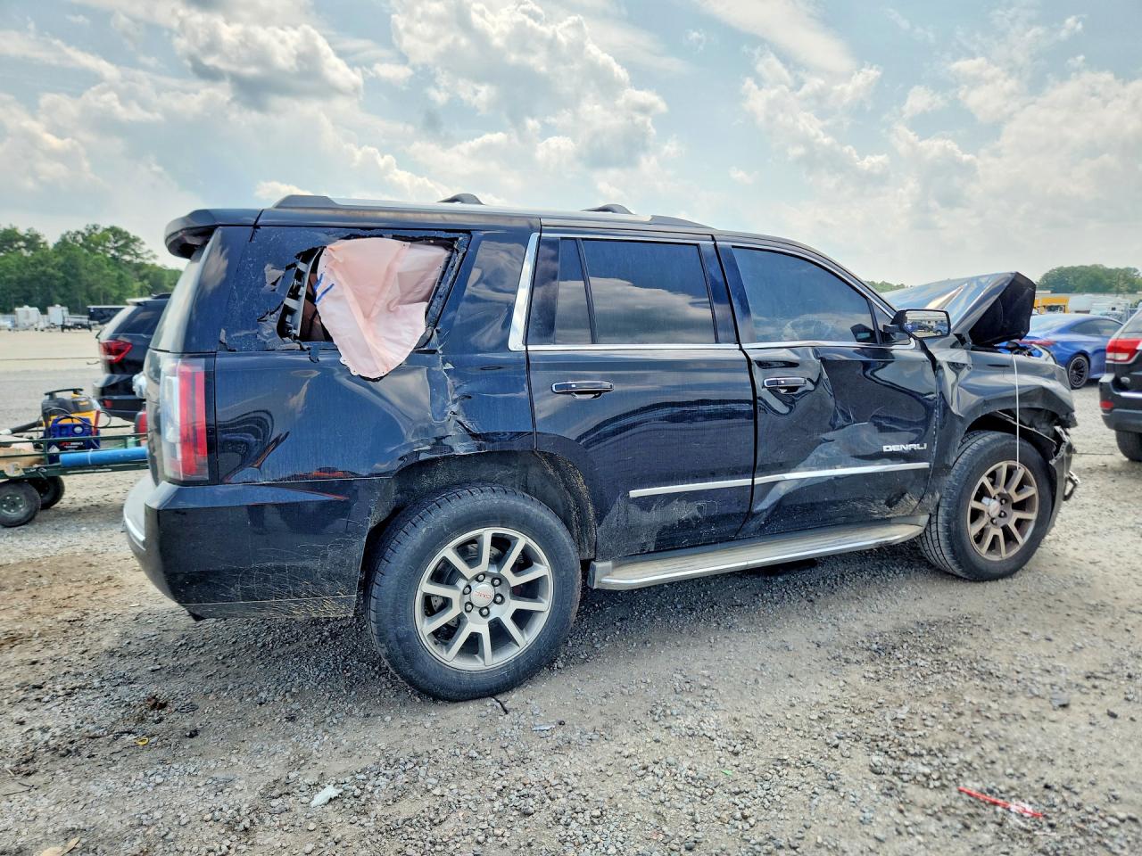 2015 GMC YUKON DENALI — снимка 3