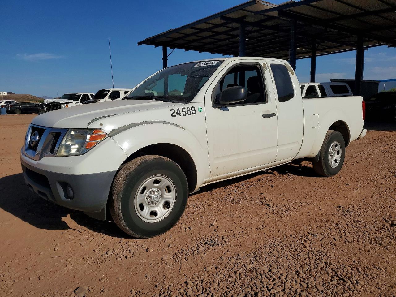 2017 NISSAN FRONTIER S