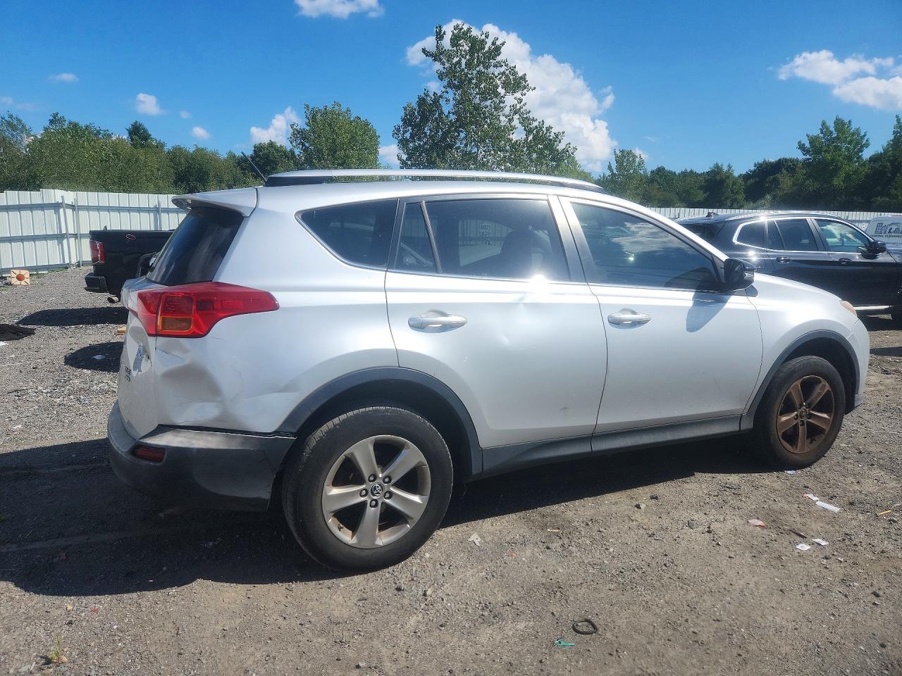 2015 TOYOTA RAV4 XLE — снимка 3