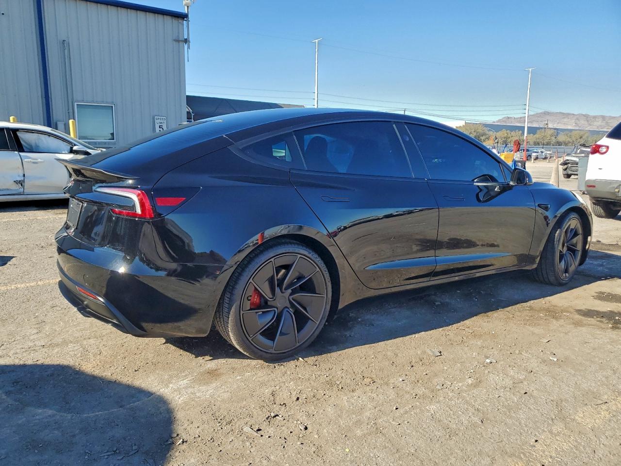 2025 TESLA MODEL 3 — снимка 3