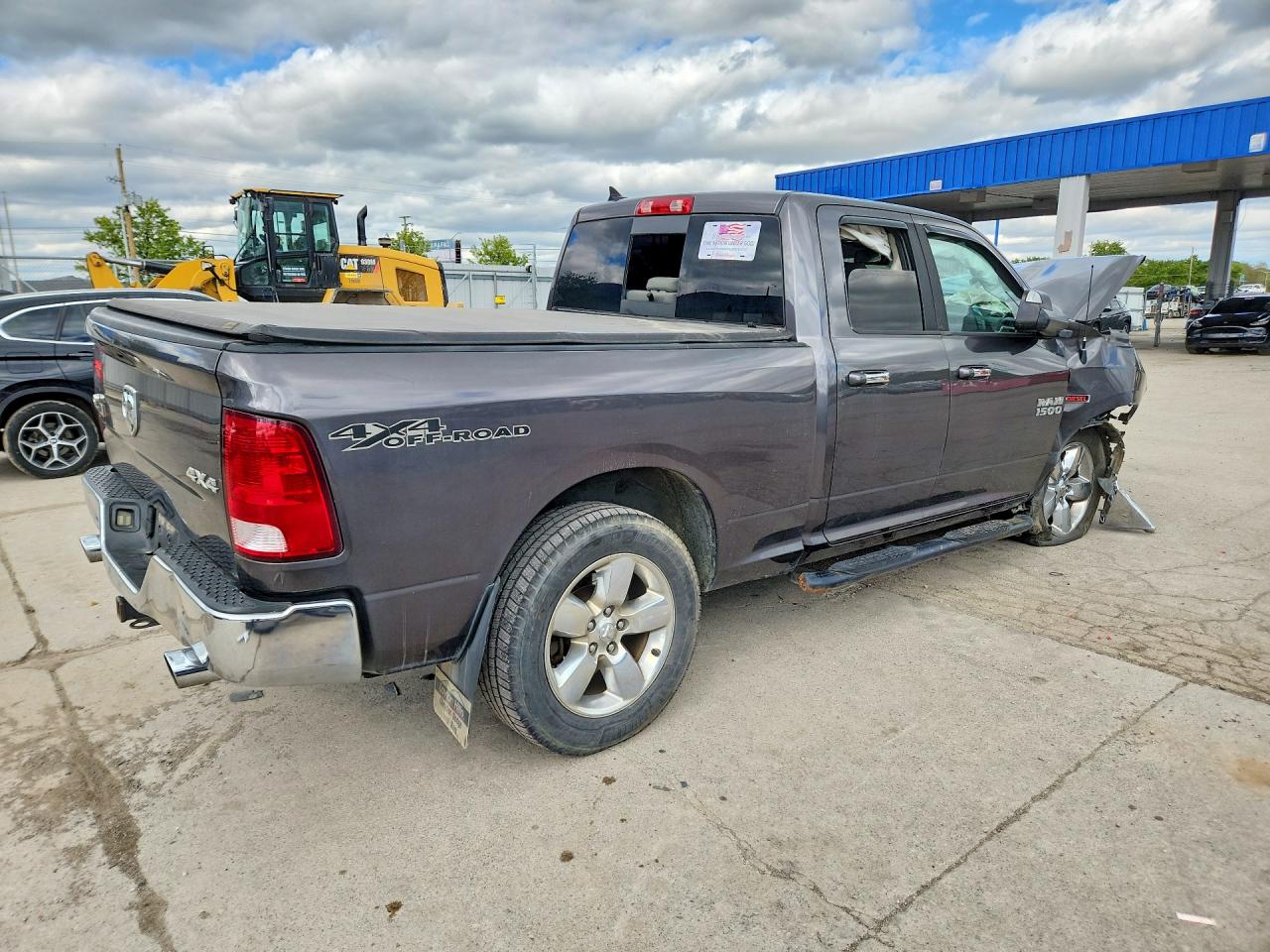 2015 RAM 1500 SLT — снимка 3