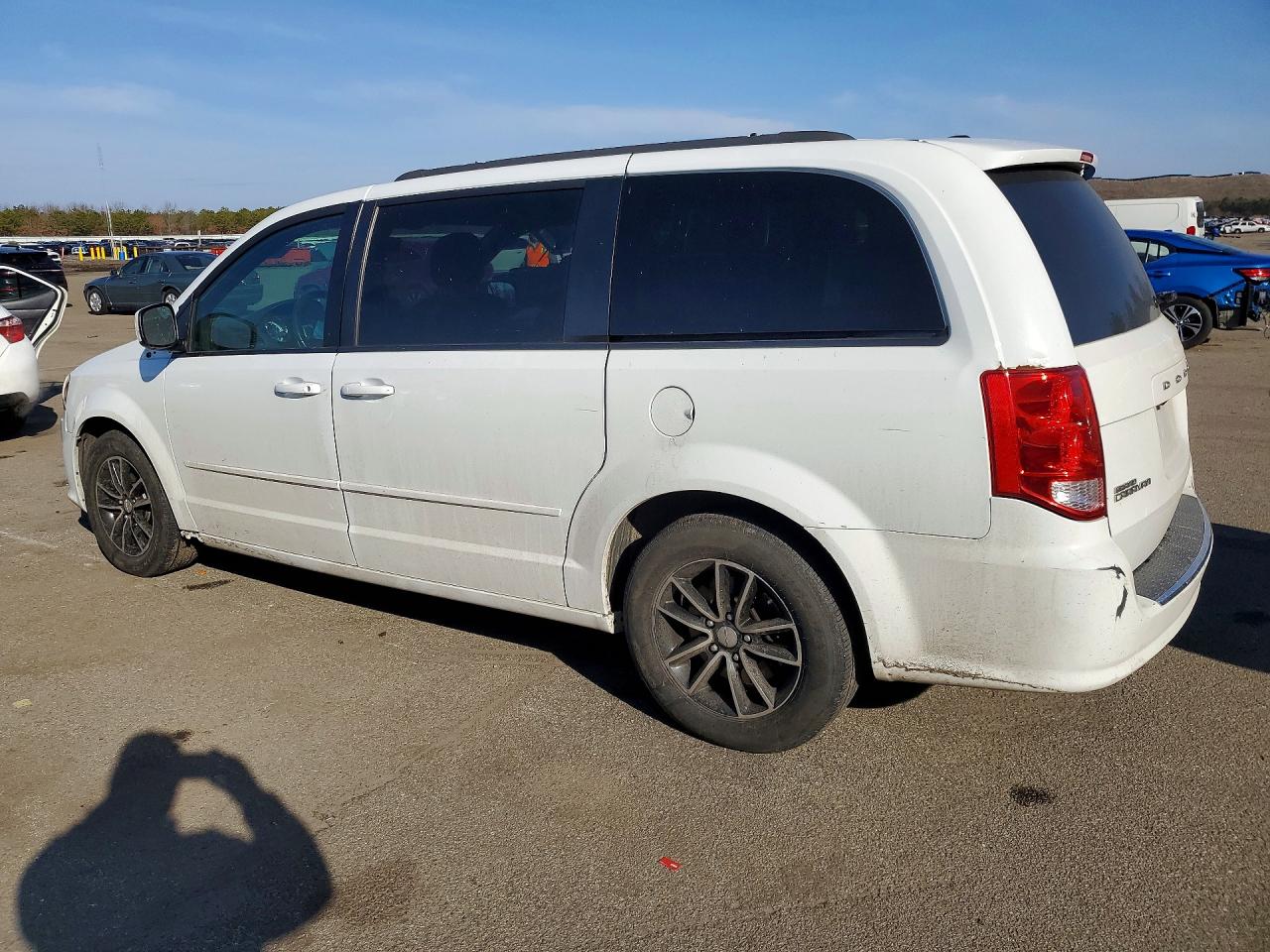 2017 DODGE GRAND CARAVAN GT — снимка 2