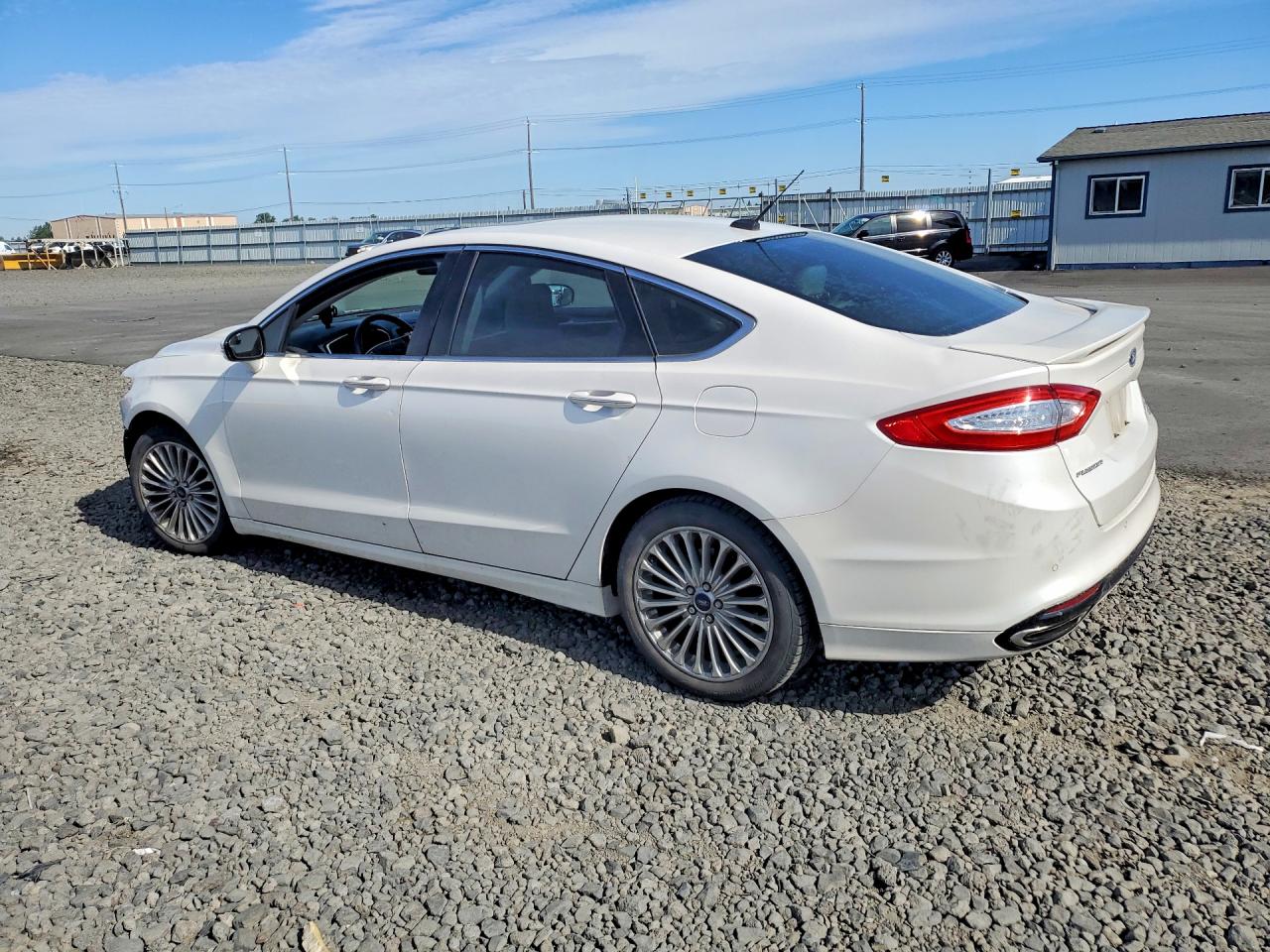 2016 FORD FUSION TITANIUM — снимка 2