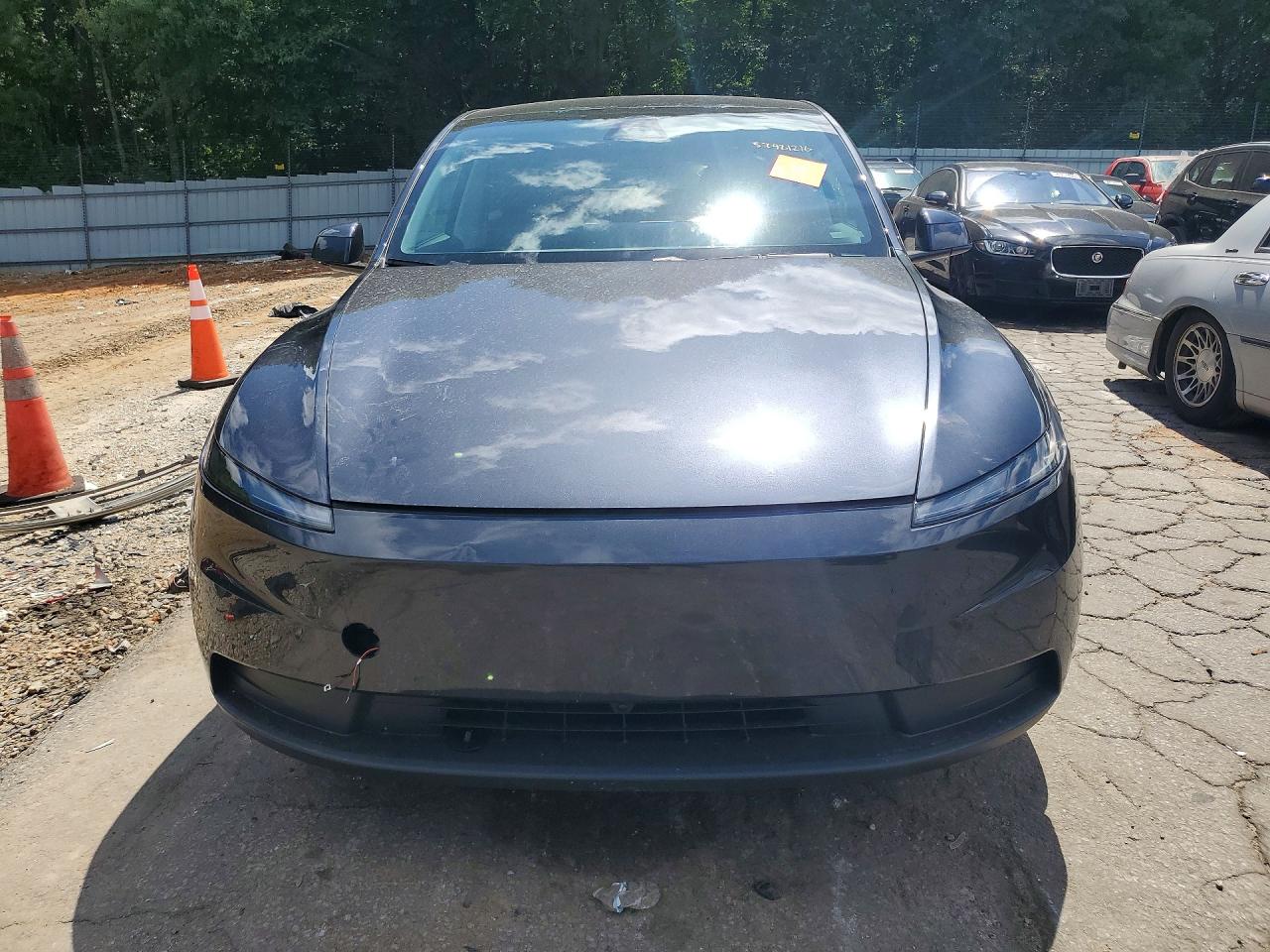2026 TESLA MODEL Y — снимка 5