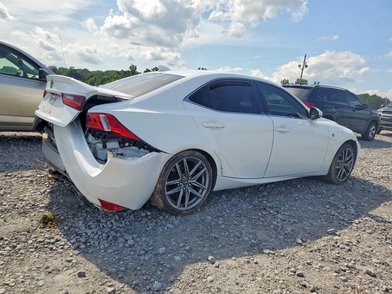 2016 LEXUS IS 200T — снимка 3