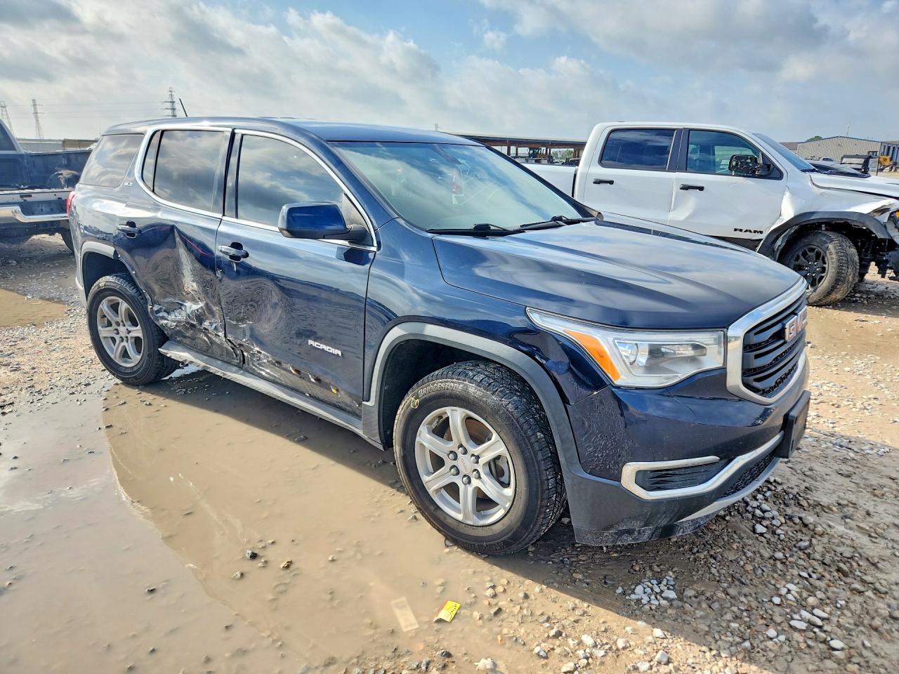 2017 GMC ACADIA SLE — снимка 4