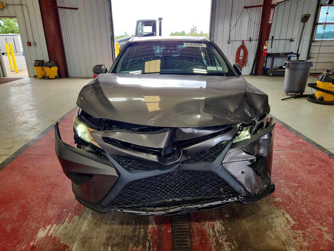 2018 TOYOTA CAMRY SE — снимка 5