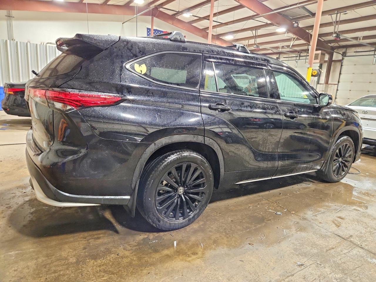 2023 TOYOTA HIGHLANDER XSE — снимка 3