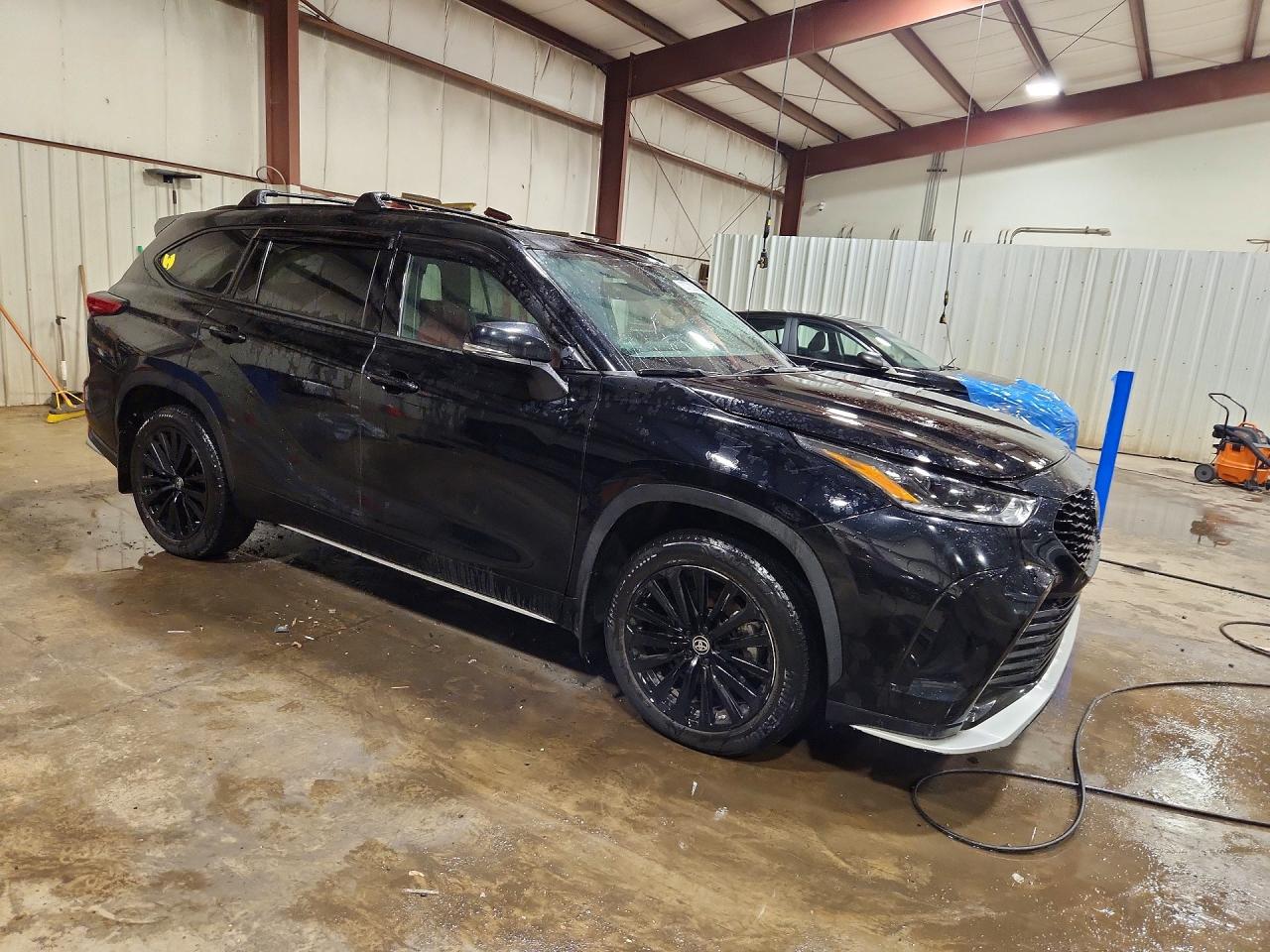 2023 TOYOTA HIGHLANDER XSE — снимка 4