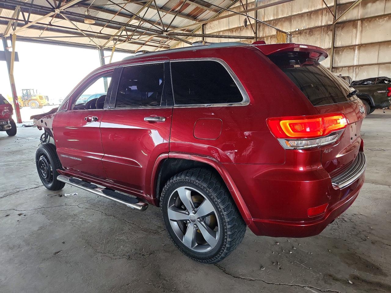 2015 JEEP GRAND CHEROKEE OVERLAND — снимка 2