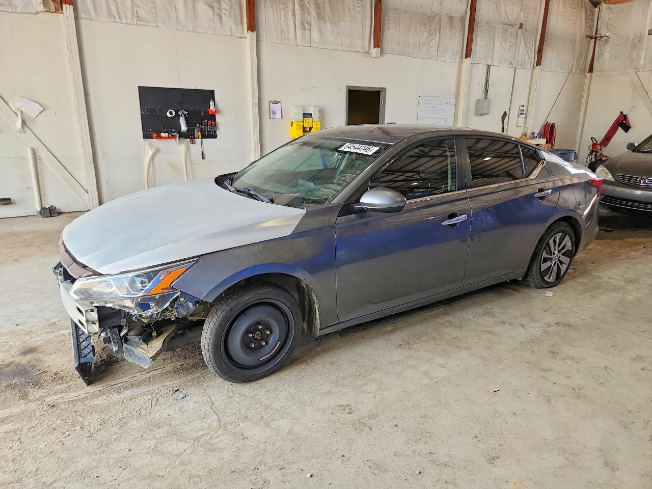 2019 NISSAN ALTIMA S