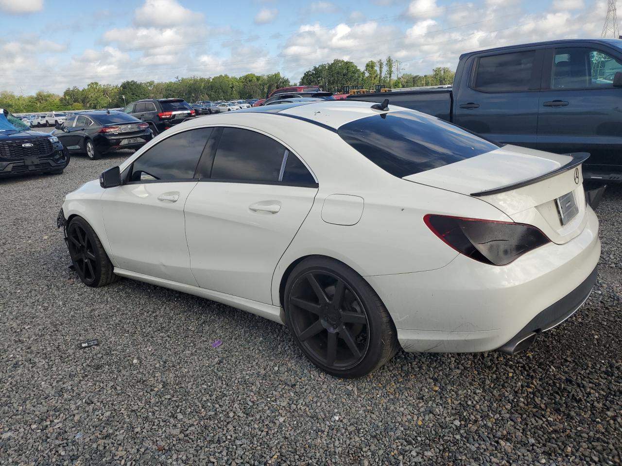 2014 MERCEDES-BENZ CLA 250 — снимка 2