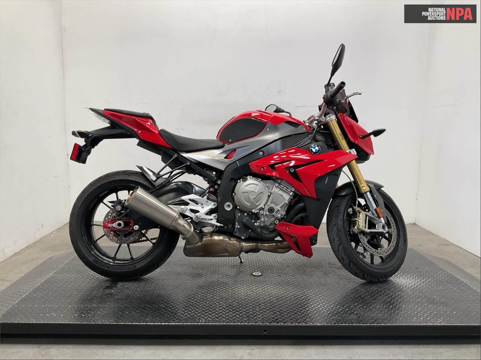 2016 BMW S1000R