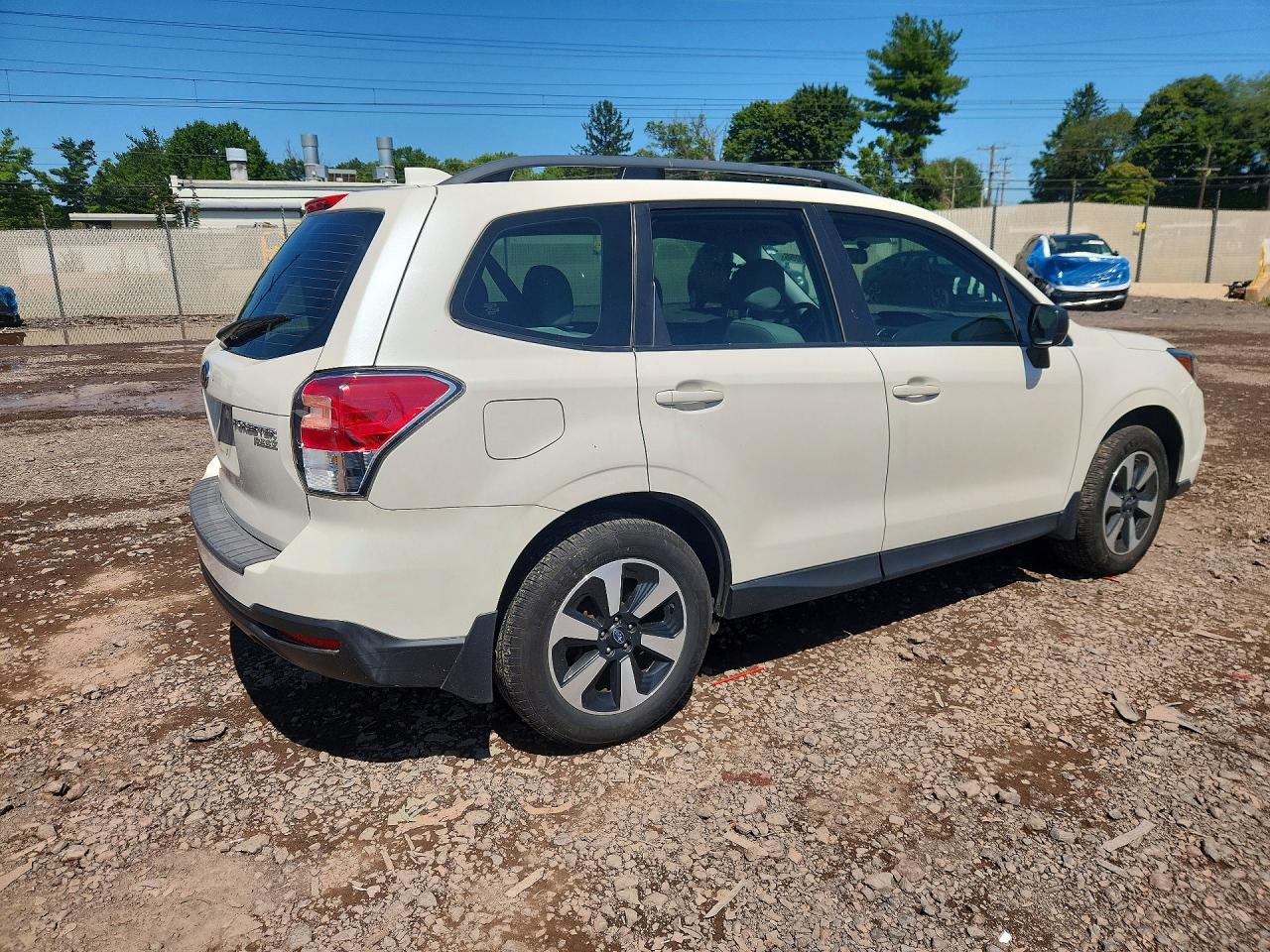 2017 SUBARU FORESTER 2.5I — снимка 3