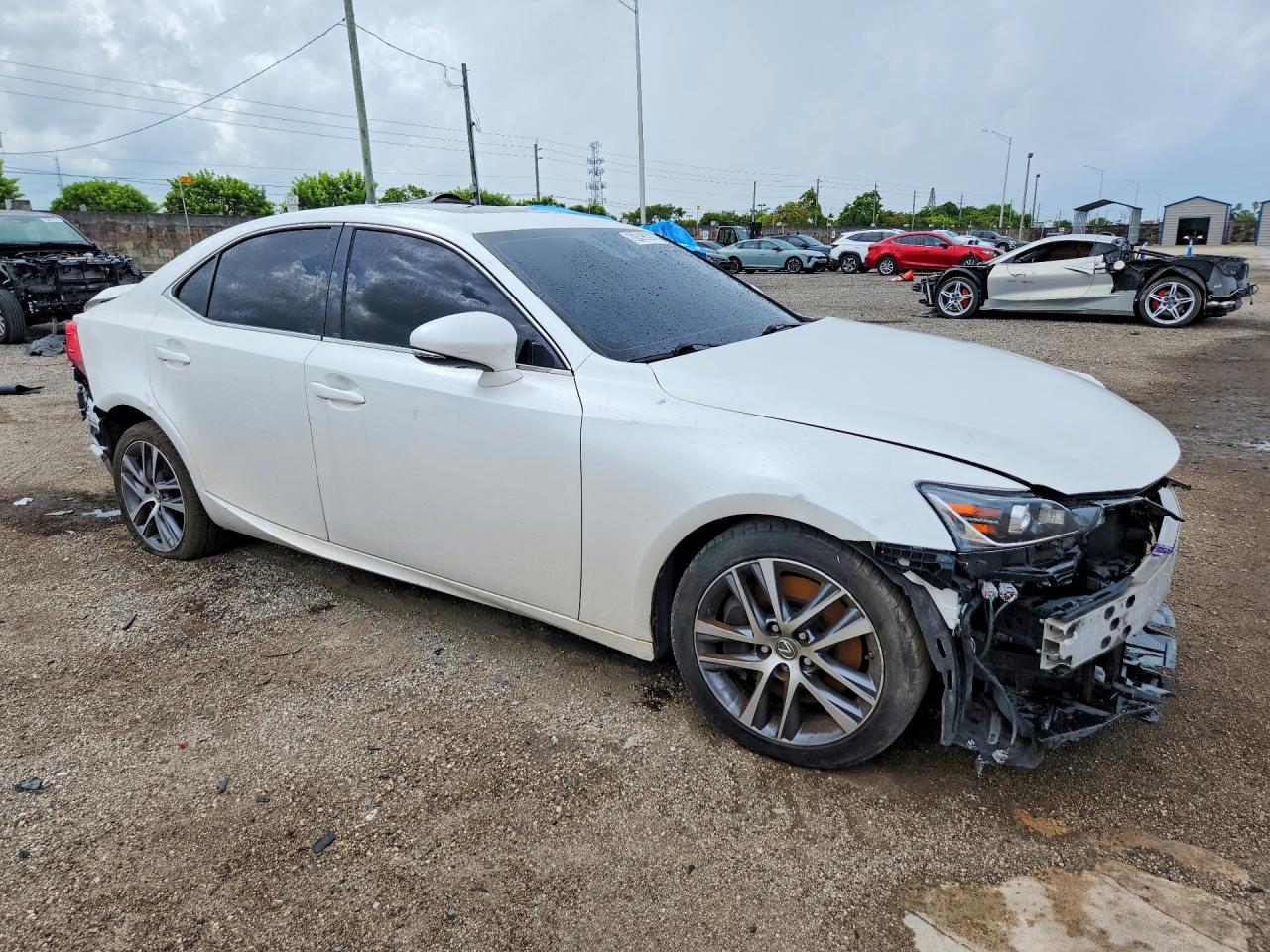 2020 LEXUS IS 300 — снимка 4