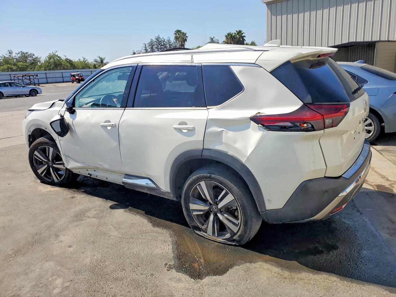 2021 NISSAN ROGUE PLATINUM — снимка 2