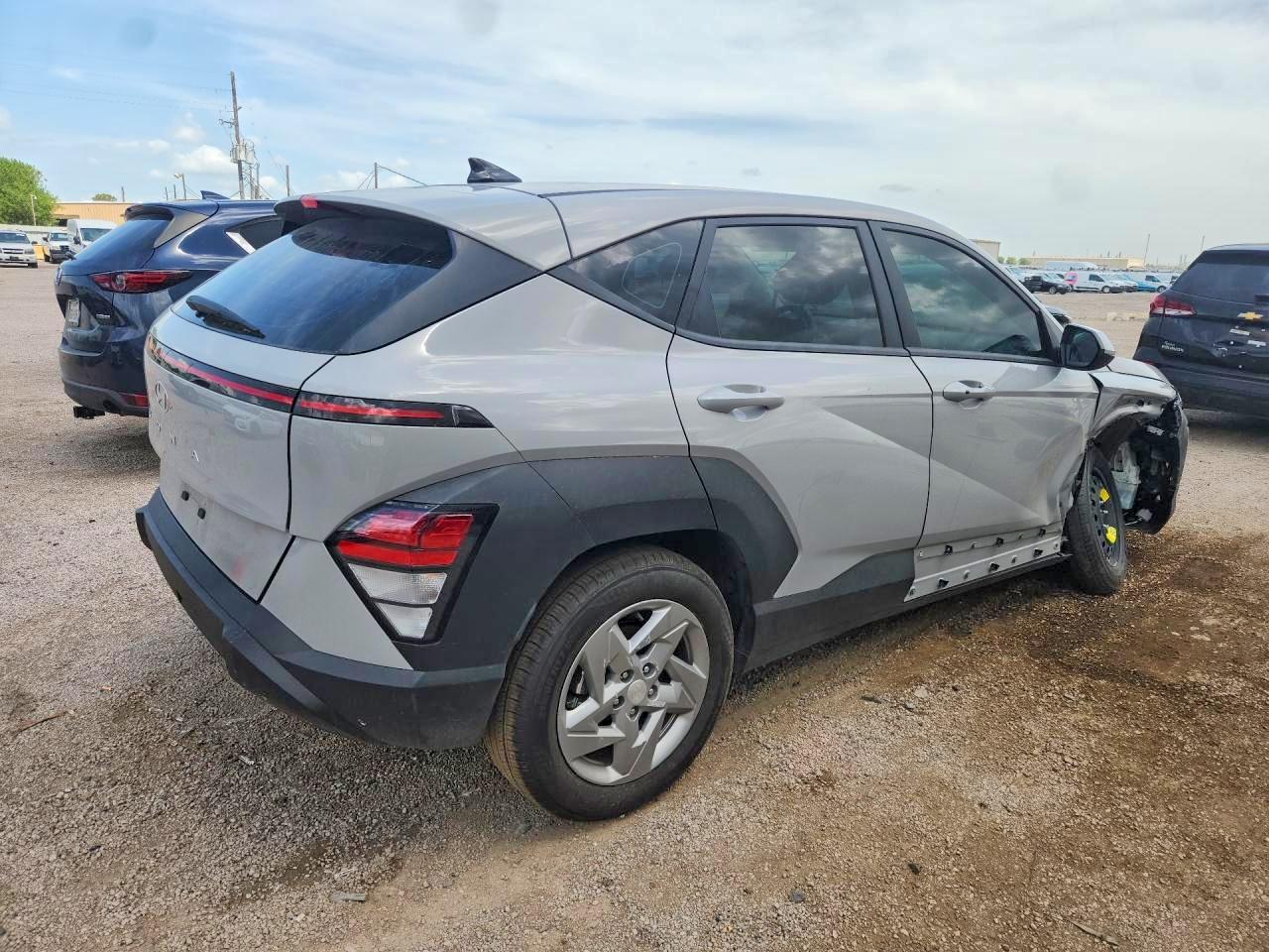 2026 HYUNDAI KONA SE — снимка 3