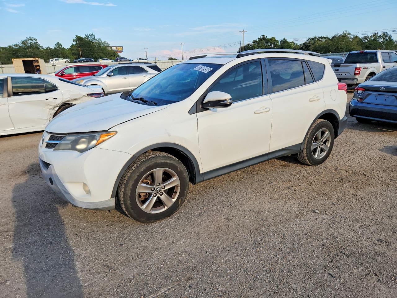 2015 TOYOTA RAV4 XLE