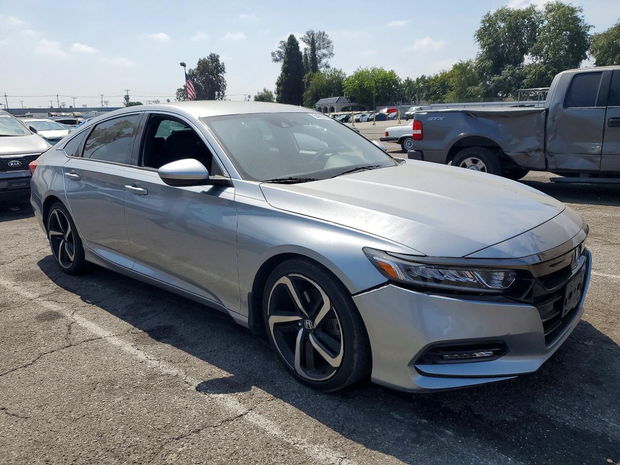 2020 HONDA ACCORD SPORT — снимка 4
