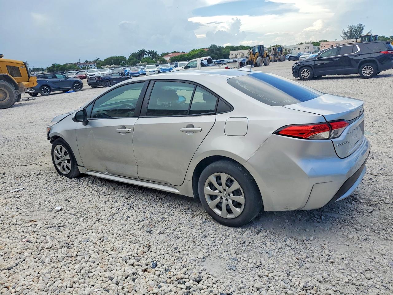 2020 TOYOTA COROLLA LE — снимка 2