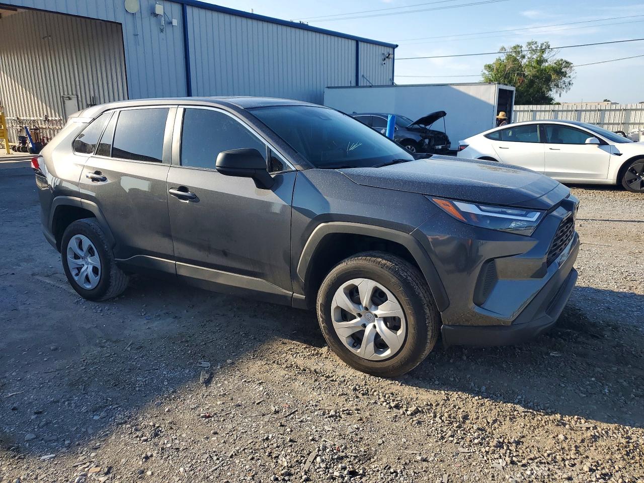 2023 TOYOTA RAV4 LE — снимка 4