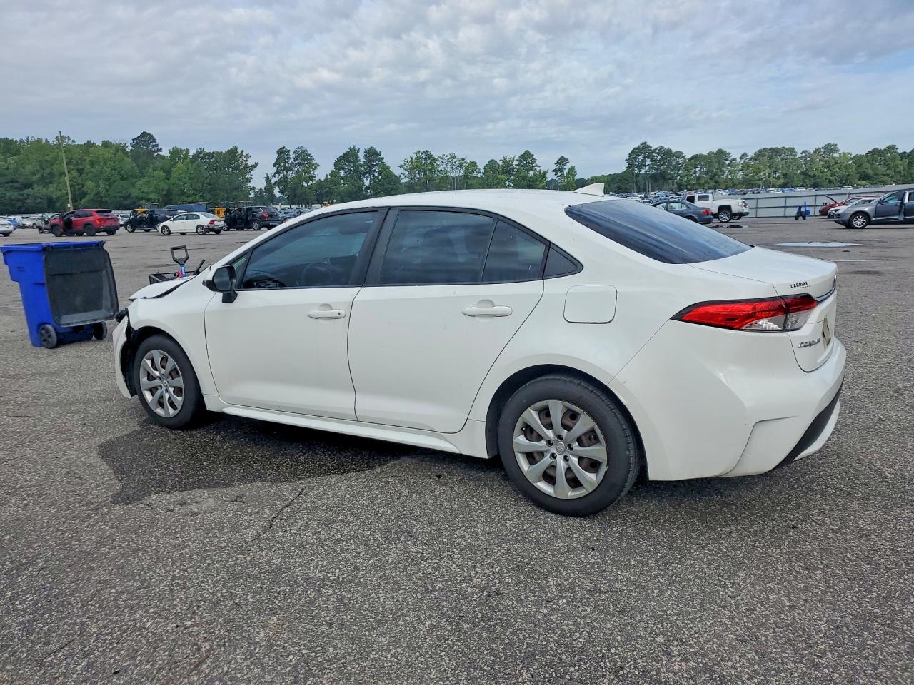 2020 TOYOTA COROLLA LE — снимка 2