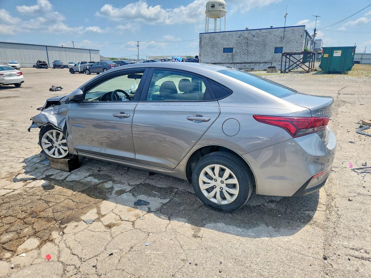 2021 HYUNDAI ACCENT SE — снимка 2