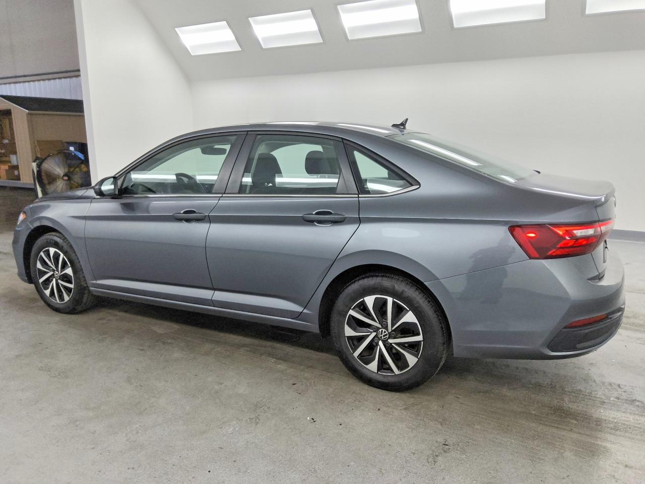 2025 VOLKSWAGEN JETTA S — снимка 2