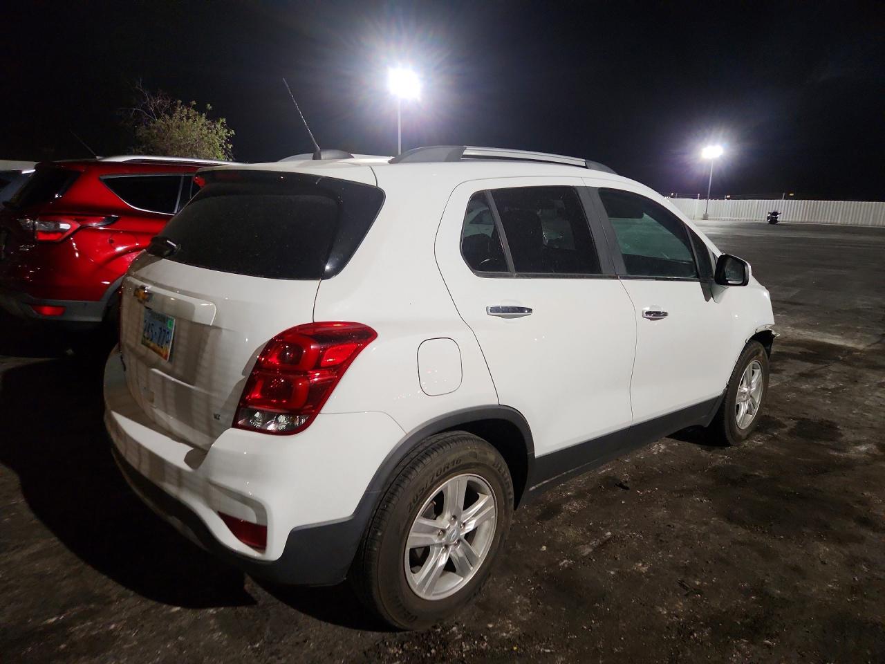 2019 CHEVROLET TRAX 1LT — снимка 3