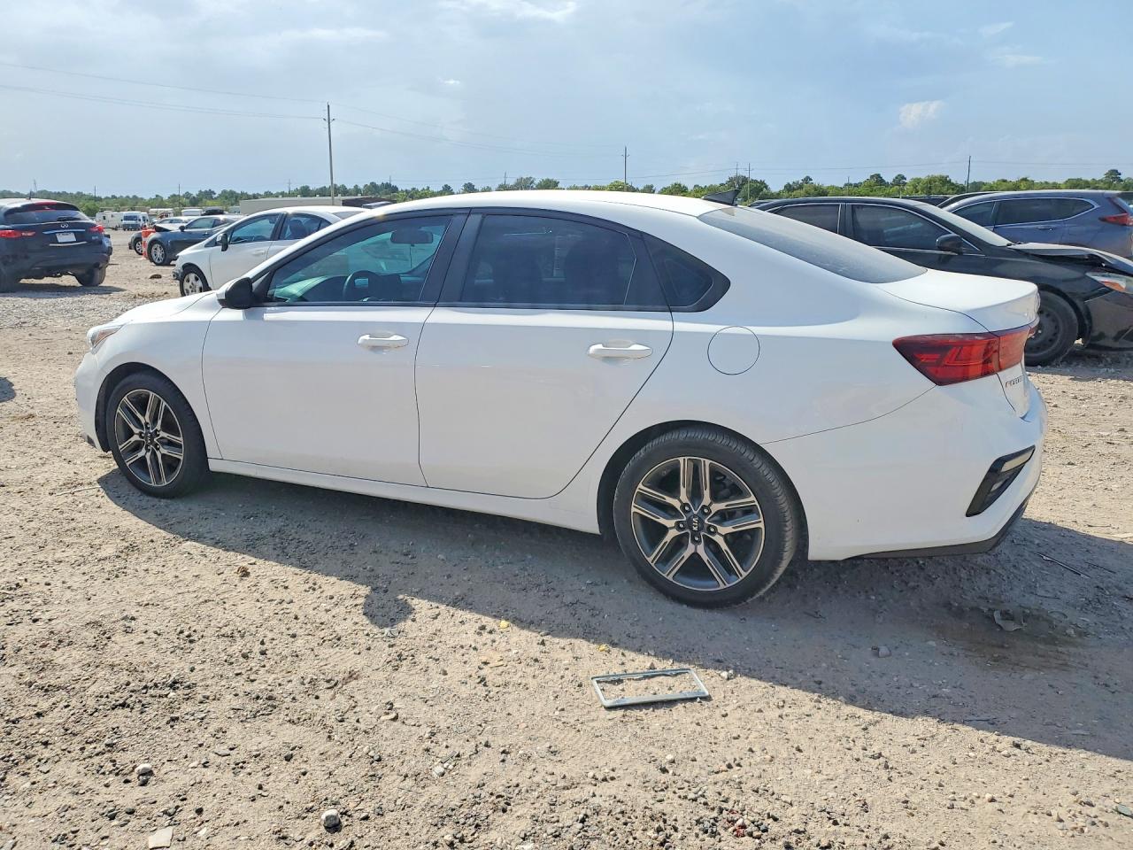 2019 KIA FORTE S — снимка 2