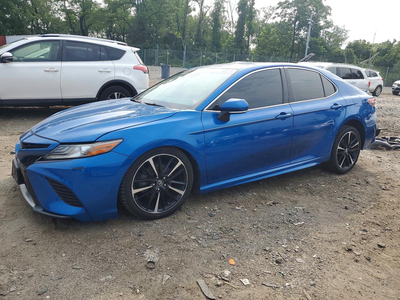 2019 TOYOTA CAMRY XSE
