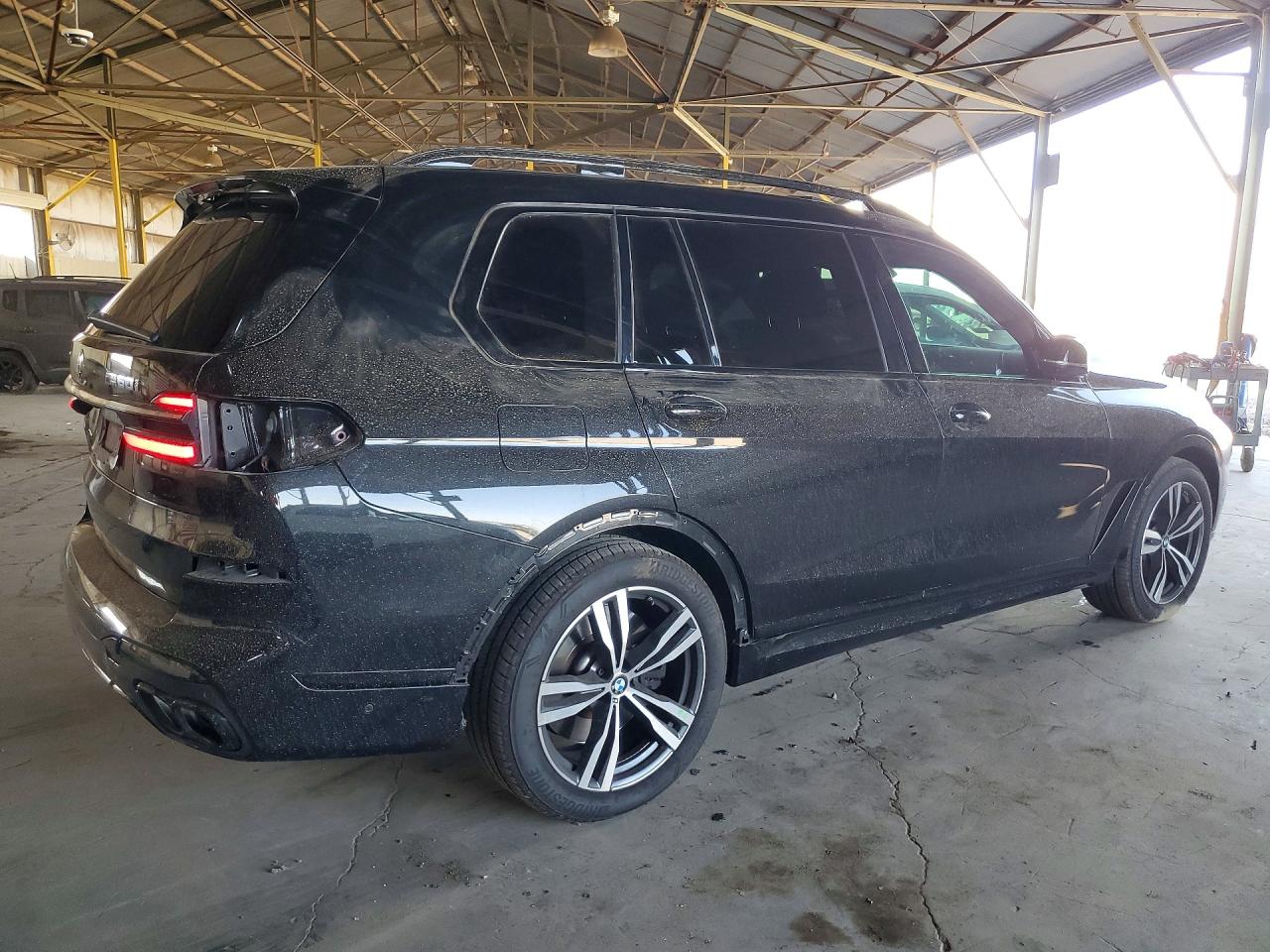 2023 BMW X7 M60I — снимка 3