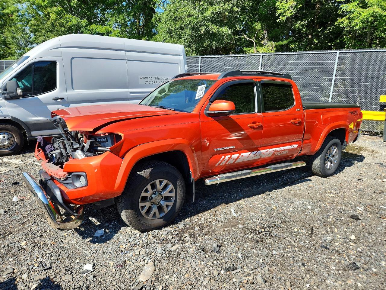 2017 TOYOTA TACOMA SR5 V6