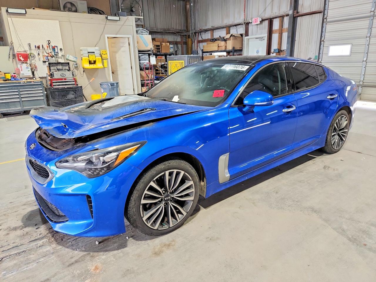 2018 KIA STINGER PREMIUM