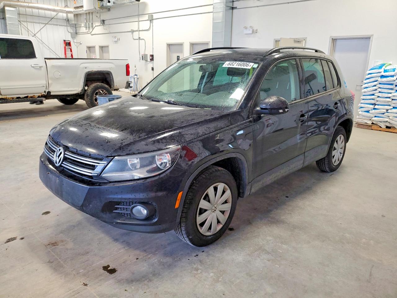 2015 VOLKSWAGEN TIGUAN 4MOTION SE, SE R-LINE BLACK, SEL