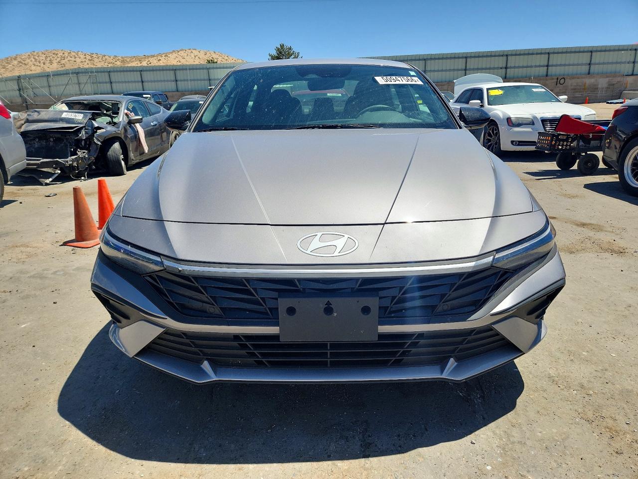2025 HYUNDAI ELANTRA SEL SPORT — снимка 5