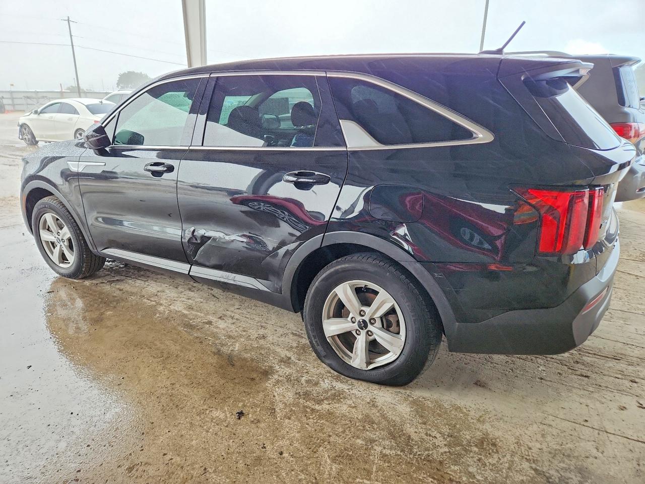 2022 KIA SORENTO LX — снимка 2