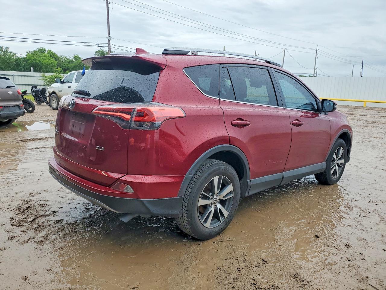 2018 TOYOTA RAV4 XLE — снимка 3
