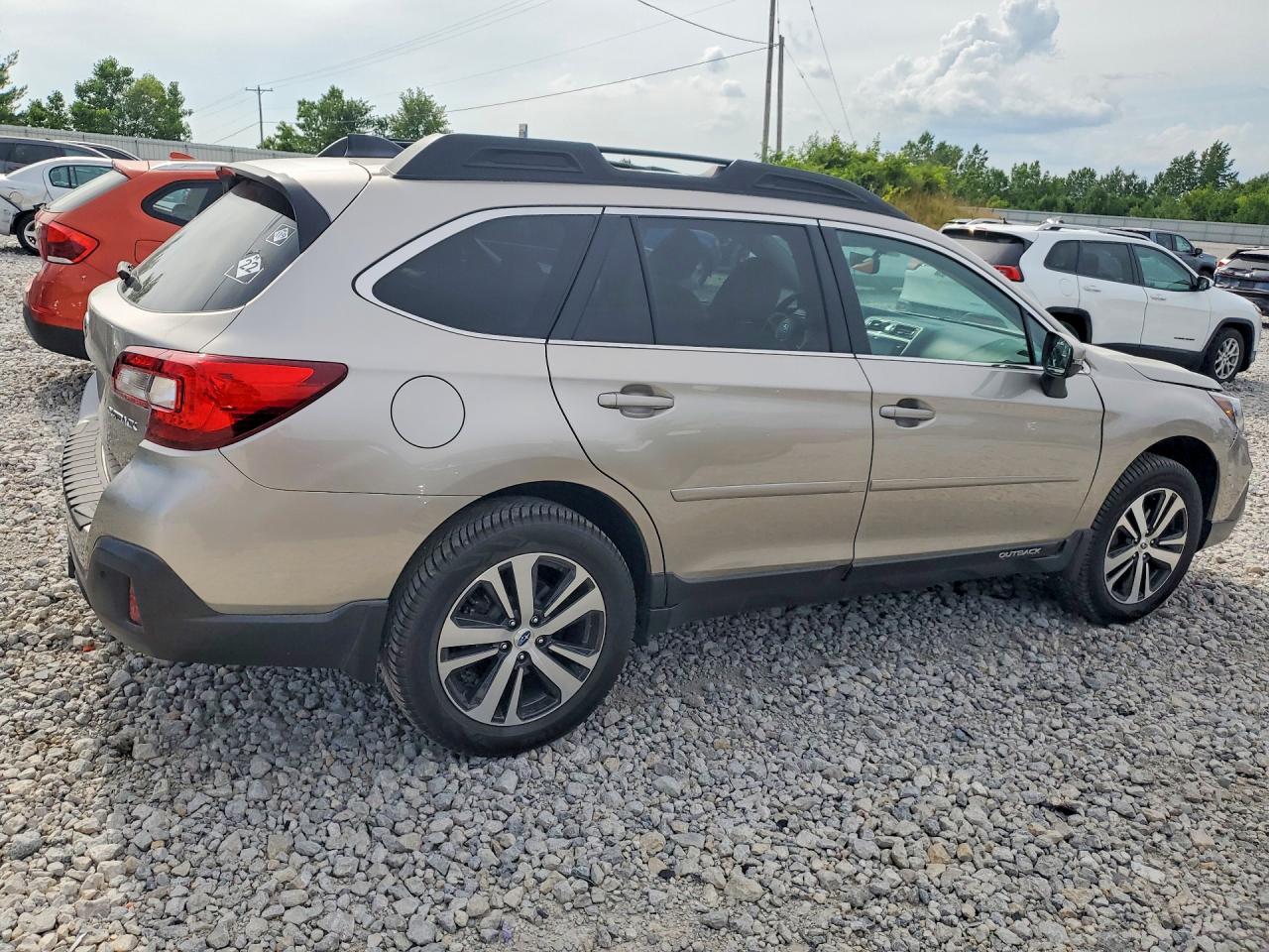 2018 SUBARU OUTBACK 2.5I LIMITED — снимка 3