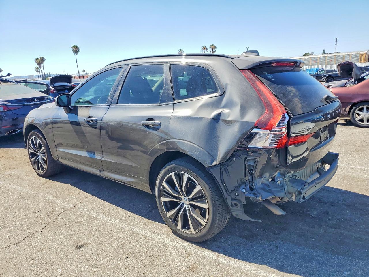 2024 VOLVO XC60 PLUS — снимка 2