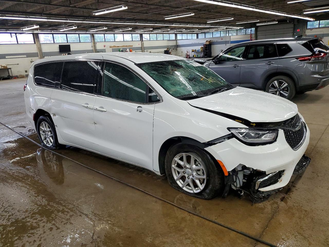 2026 CHRYSLER PACIFICA SELECT — снимка 4