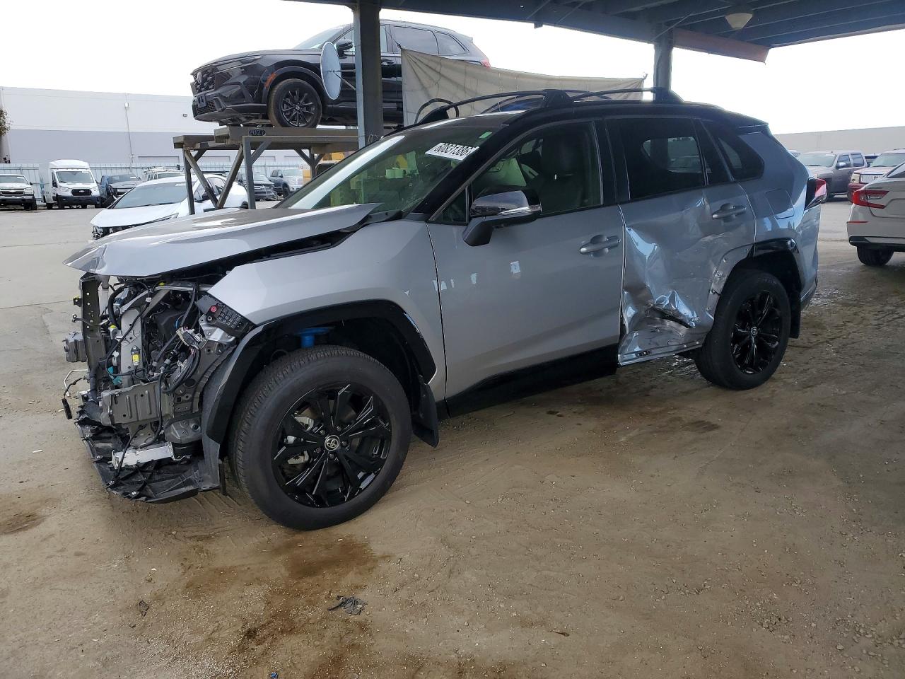 2025 TOYOTA RAV4 XSE