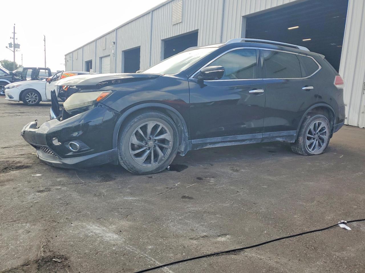 2015 NISSAN ROGUE SL