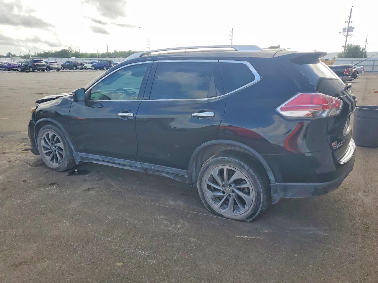 2015 NISSAN ROGUE SL — снимка 2