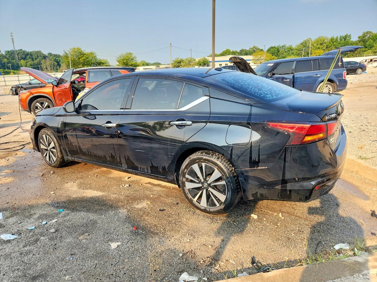 2019 NISSAN ALTIMA SV — снимка 2