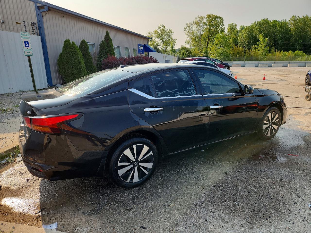 2019 NISSAN ALTIMA SV — снимка 3